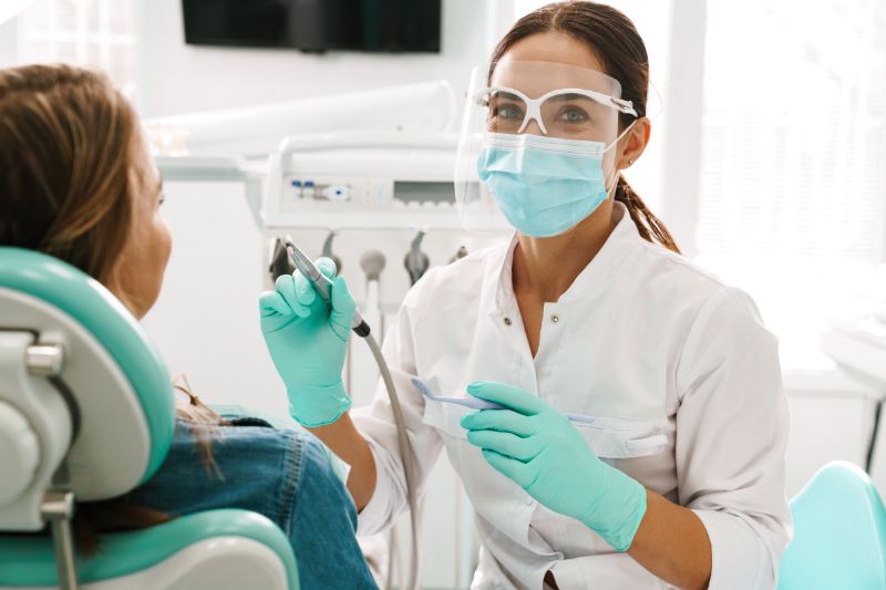 Social Media for Dentists: How to Leverage Instagram and Facebook for Patient Acquisition